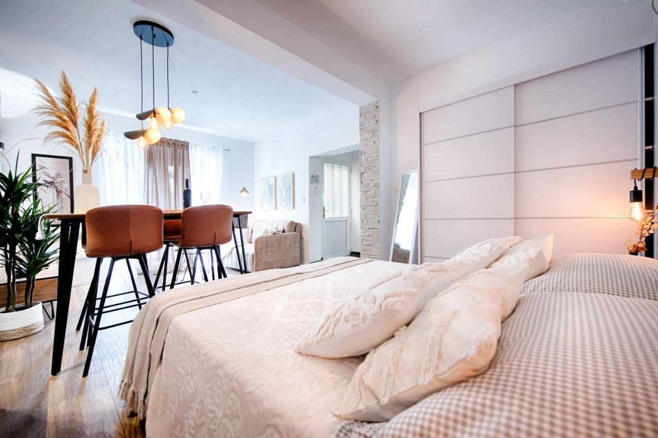 Apartments Dubra Komiža Εξωτερικό φωτογραφία